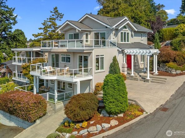 19000 Richmond Beach Drive NW, Shoreline WA 98177