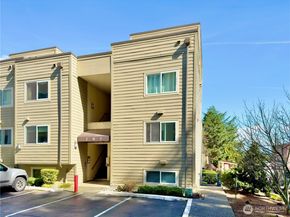 5834 NE 75th Street B202, Seattle WA 98115