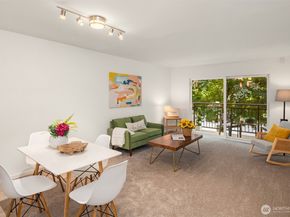 5834 NE 75th Street B202, Seattle WA 98115
