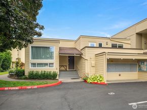 5834 NE 75th Street B202, Seattle WA 98115