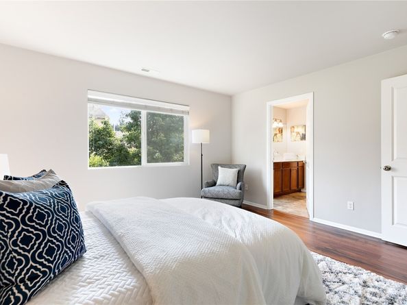 16607 42nd Avenue SE, Bothell WA 98012