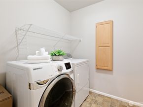 16607 42nd Avenue SE, Bothell WA 98012