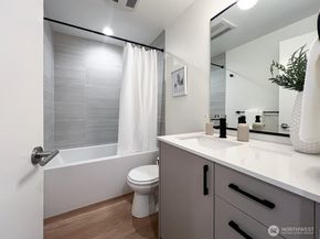 5031 35th Avenue S D, Seattle WA 98118