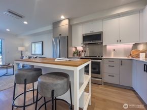 5031 35th Avenue S D, Seattle WA 98118