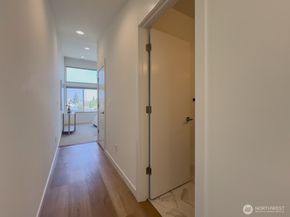5031 35th Avenue S D, Seattle WA 98118