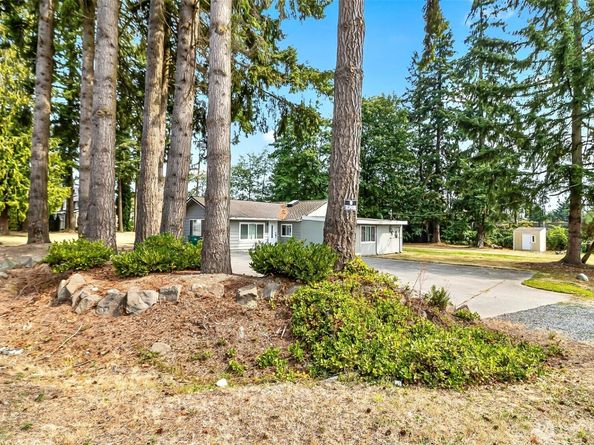 14525 Ash Way, Lynnwood WA 98087