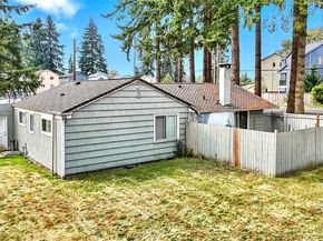 14525 Ash Way, Lynnwood WA 98087
