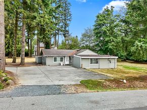 14525 Ash Way, Lynnwood WA 98087