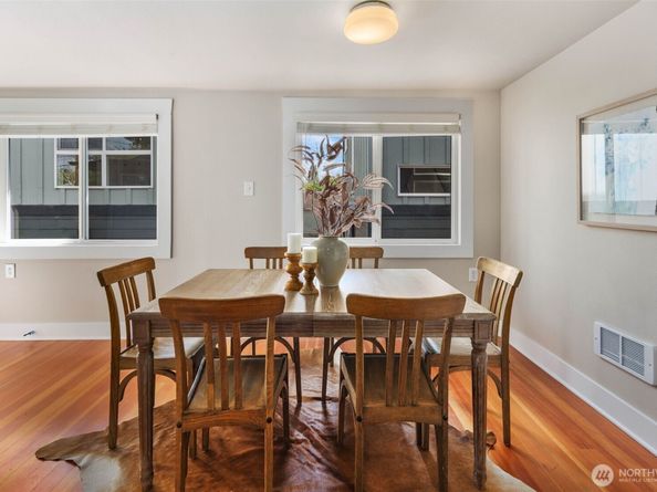 815 S Rose Street A, Seattle WA 98108