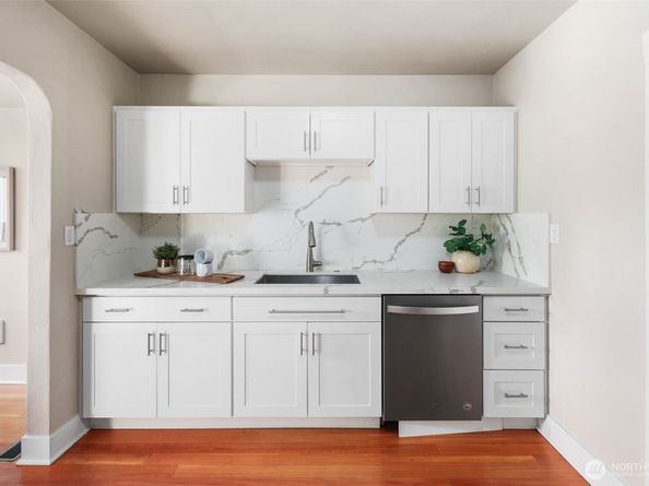 815 S Rose Street A, Seattle WA 98108