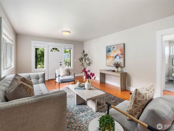815 S Rose Street A, Seattle WA 98108