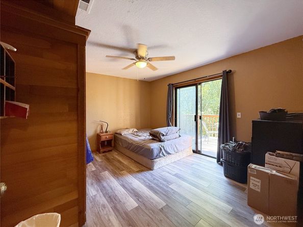 18428 74th Place W, Edmonds WA 98026