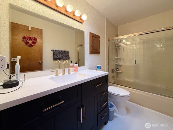 18428 74th Place W, Edmonds WA 98026
