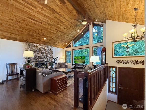 18428 74th Place W, Edmonds WA 98026