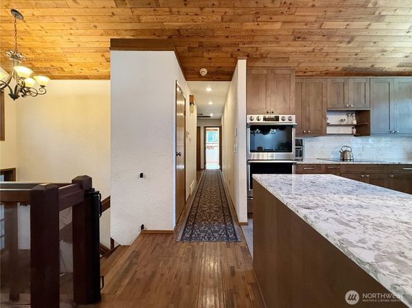 18428 74th Place W, Edmonds WA 98026