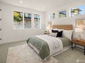 2009 Dexter Avenue N B, Seattle WA 98109