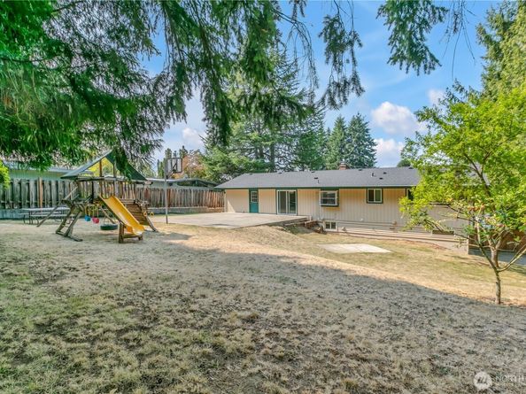 836 Hilltop Avenue, Kent WA 98031