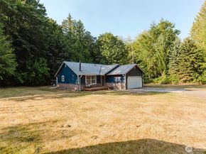 29191 Scenic Drive NE, Poulsbo WA 98370