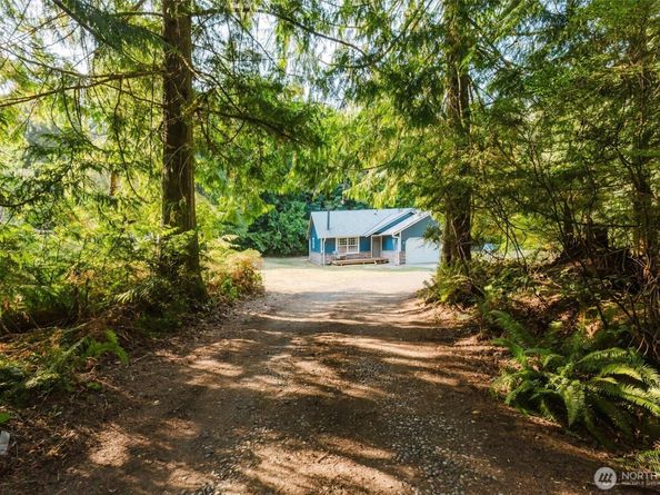 29191 Scenic Drive NE, Poulsbo WA 98370