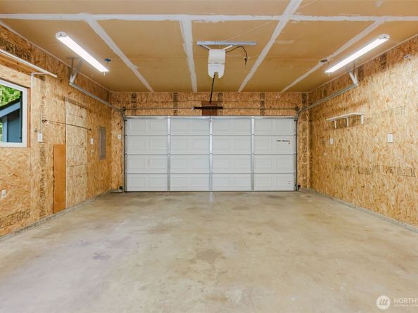 29191 Scenic Drive NE, Poulsbo WA 98370