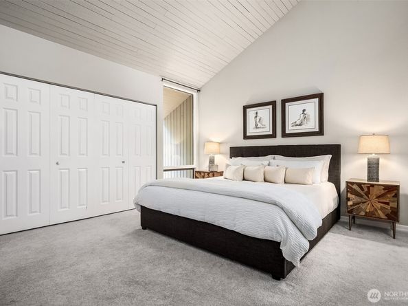 2410 Sahalee Drive W, Sammamish WA 98074