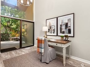 2410 Sahalee Drive W, Sammamish WA 98074