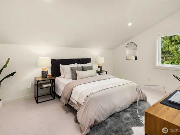 3003 NE 88th Street, Seattle WA 98115