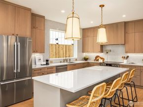 3003 NE 88th Street, Seattle WA 98115