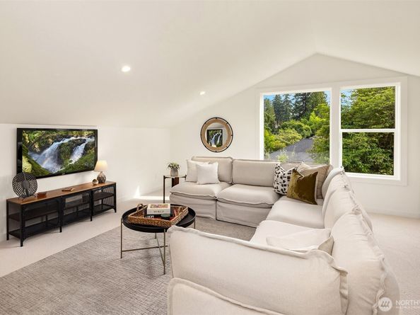 3003 NE 88th Street, Seattle WA 98115