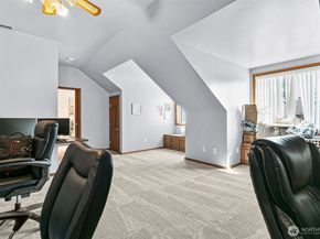 33513 7th Place SW, Federal Way WA 98023