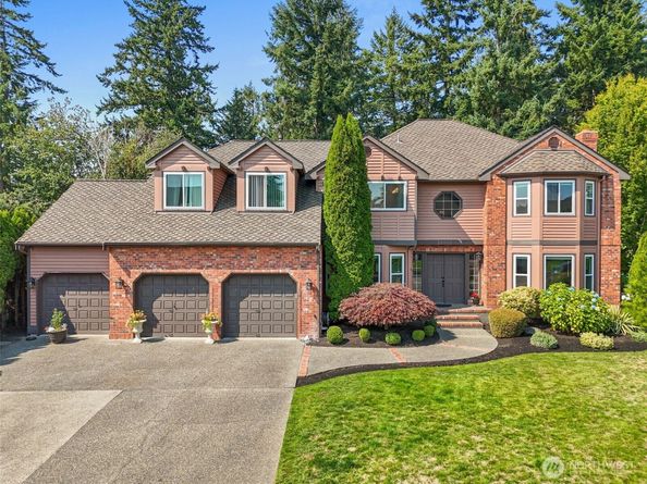 33513 7th Place SW, Federal Way WA 98023