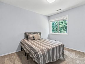 33513 7th Place SW, Federal Way WA 98023
