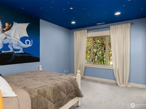 10827 NE 108th Street, Kirkland WA 98033