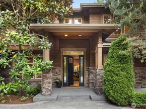 10827 NE 108th Street, Kirkland WA 98033