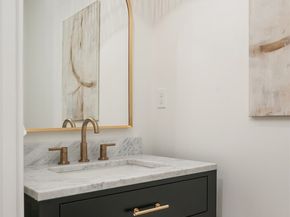 7020 127th Avenue NE, Kirkland WA 98033