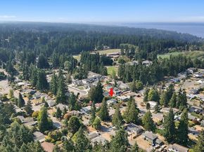 6304 165th Place SW, Lynnwood WA 98037