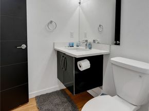 3736 Southcenter Boulevard, Tukwila WA 98188