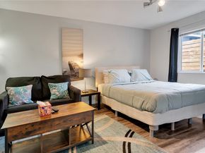 3736 Southcenter Boulevard, Tukwila WA 98188
