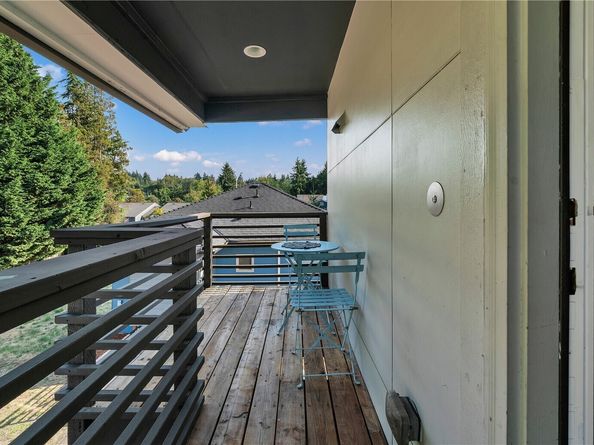 3736 Southcenter Boulevard, Tukwila WA 98188