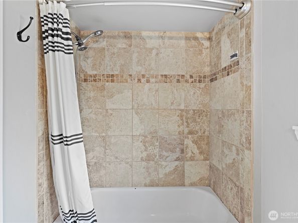 226 SW 139th Street, Burien WA 98166