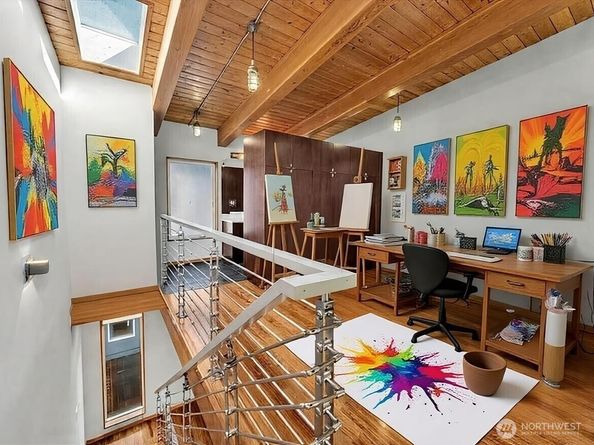 9065 17th Avenue SW, Seattle WA 98106