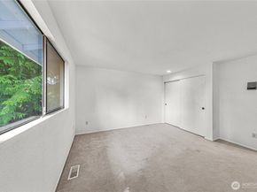 5226 189th Place SW, Lynnwood WA 98036