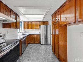 5226 189th Place SW, Lynnwood WA 98036