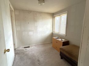 9225 38th Avenue S, Seattle WA 98118