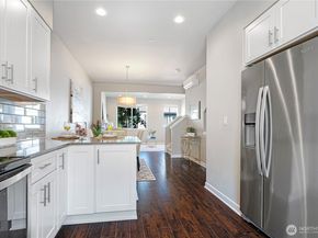 3230 148th Street SW E2, Lynnwood WA 98087