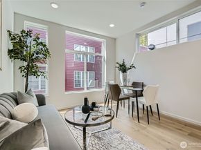 1108 33rd Avenue B, Seattle WA 98122