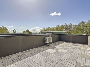 1108 33rd Avenue B, Seattle WA 98122