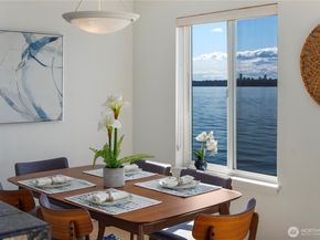 733 S Lake St 312, Kirkland WA 98033