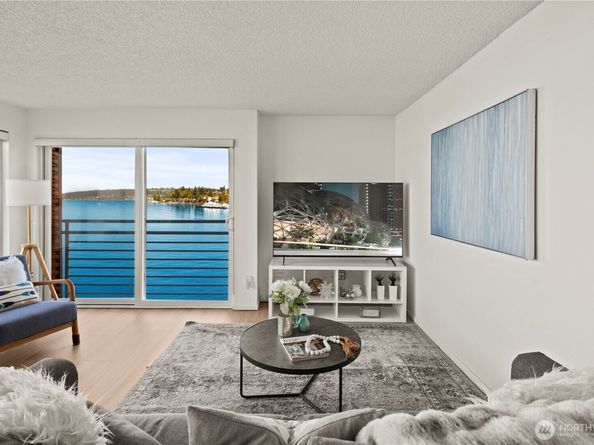 733 S Lake St 312, Kirkland WA 98033