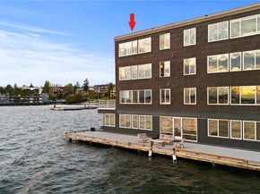 733 S Lake St 312, Kirkland WA 98033